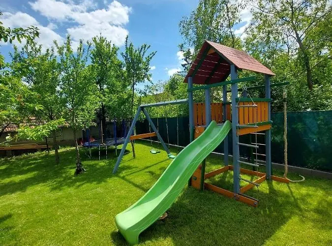 Konukevi E-tekergok Haza 4*