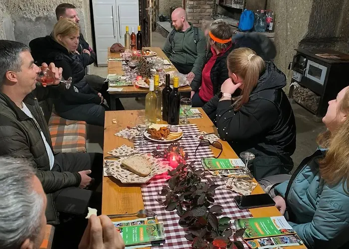 Konukevi E-tekergok Haza 4*